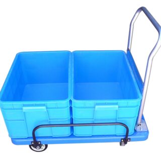 Utstyrsvogn med avtagbare plastkasser